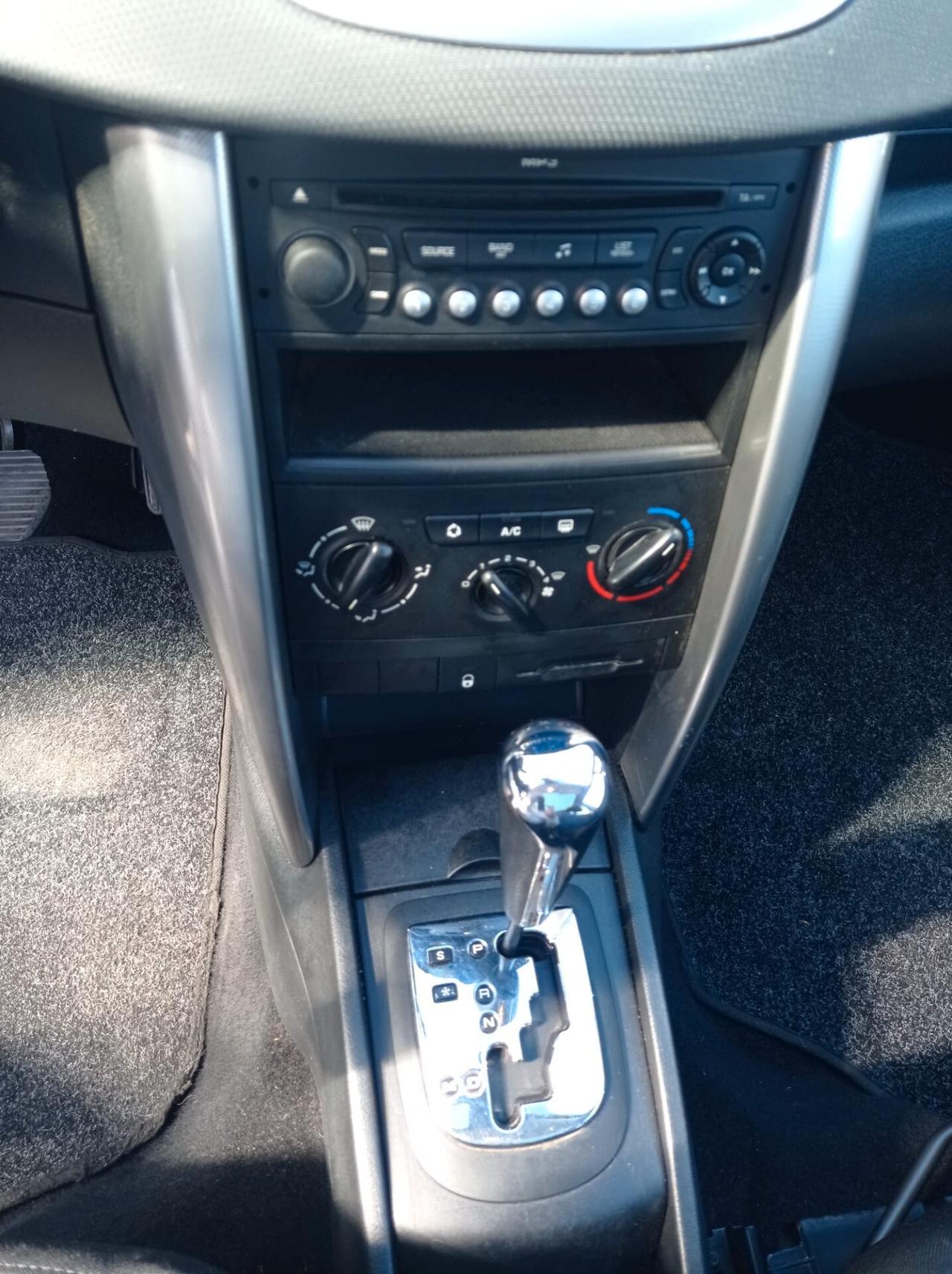 Peugeot 207 1.6 VTi 120CV 5p. aut. XS