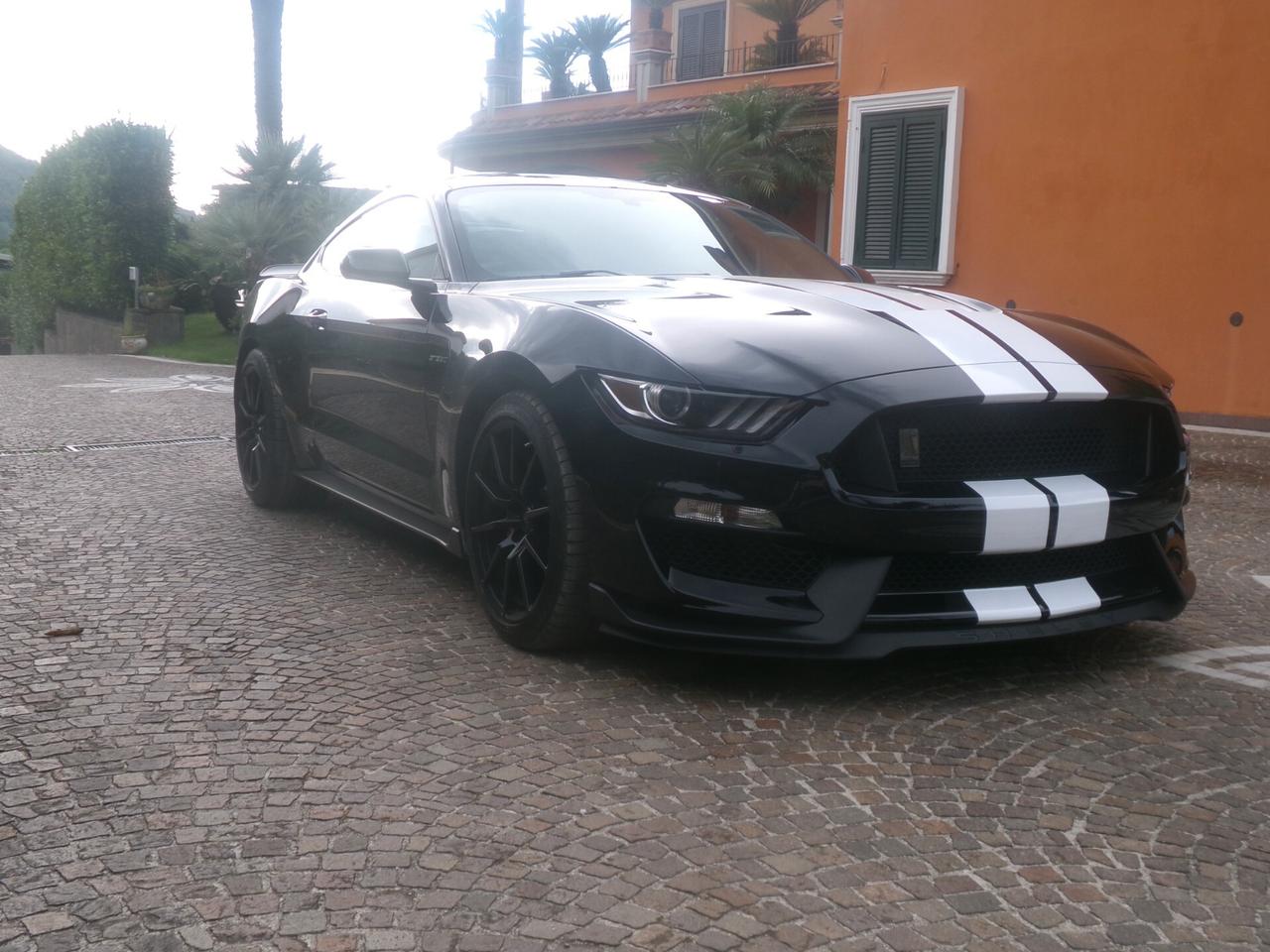 Ford Mustang SHELBY GT 350 5.2 533CV