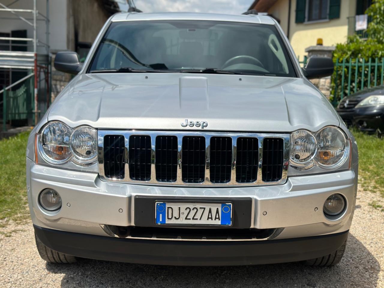 Jeep GRAND CHEROKEE 3.0 V6 CRD OVERLAND KMCERT UNICOPR GARANZ