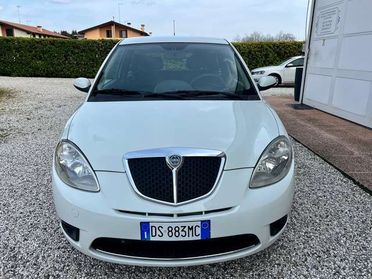 Lancia Ypsilon 1.2 8v ModaMilano