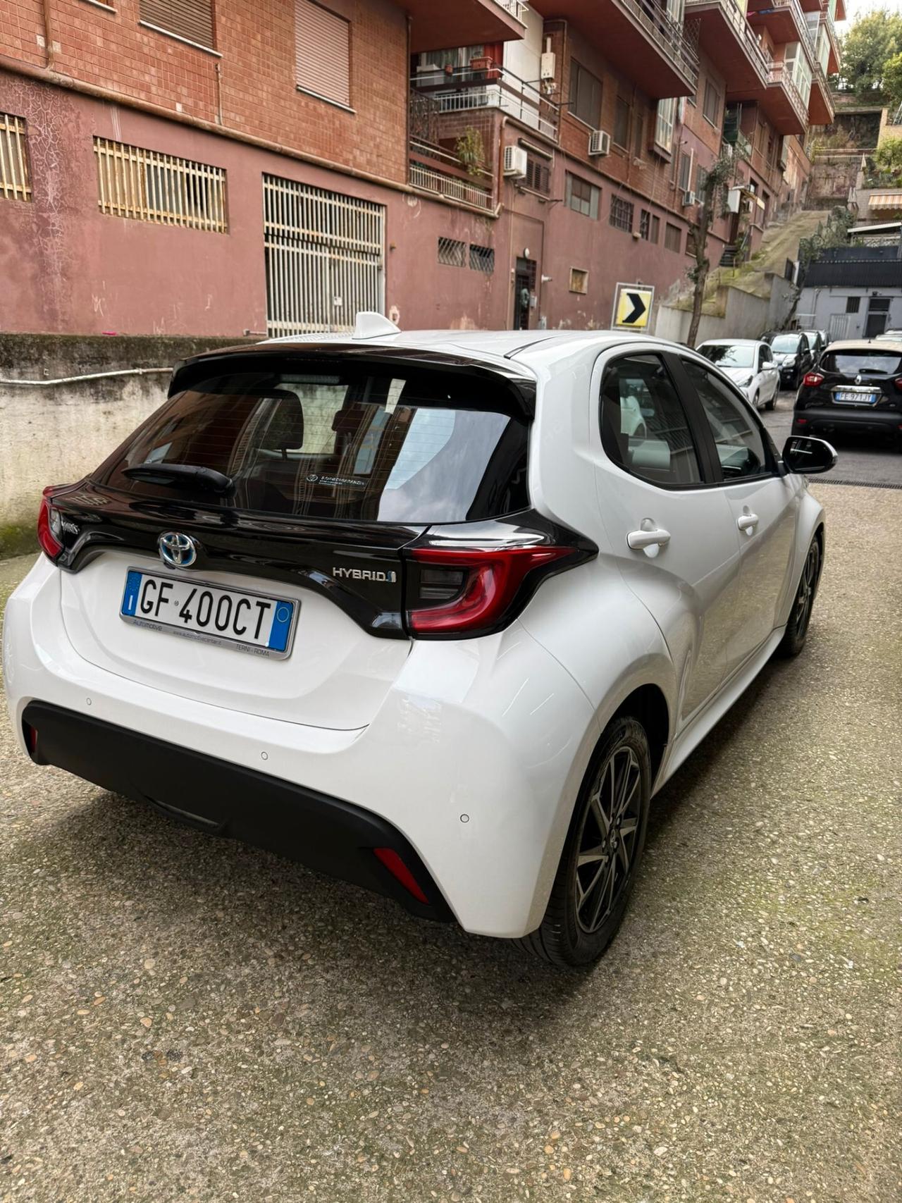 Toyota Yaris 1.5 Hybrid 5 porte Trend