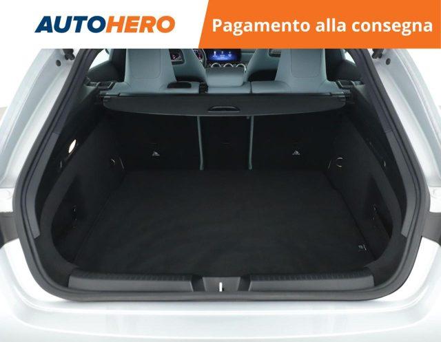 MERCEDES-BENZ CLA 200 Automatic Shooting Brake AMG Line Premium