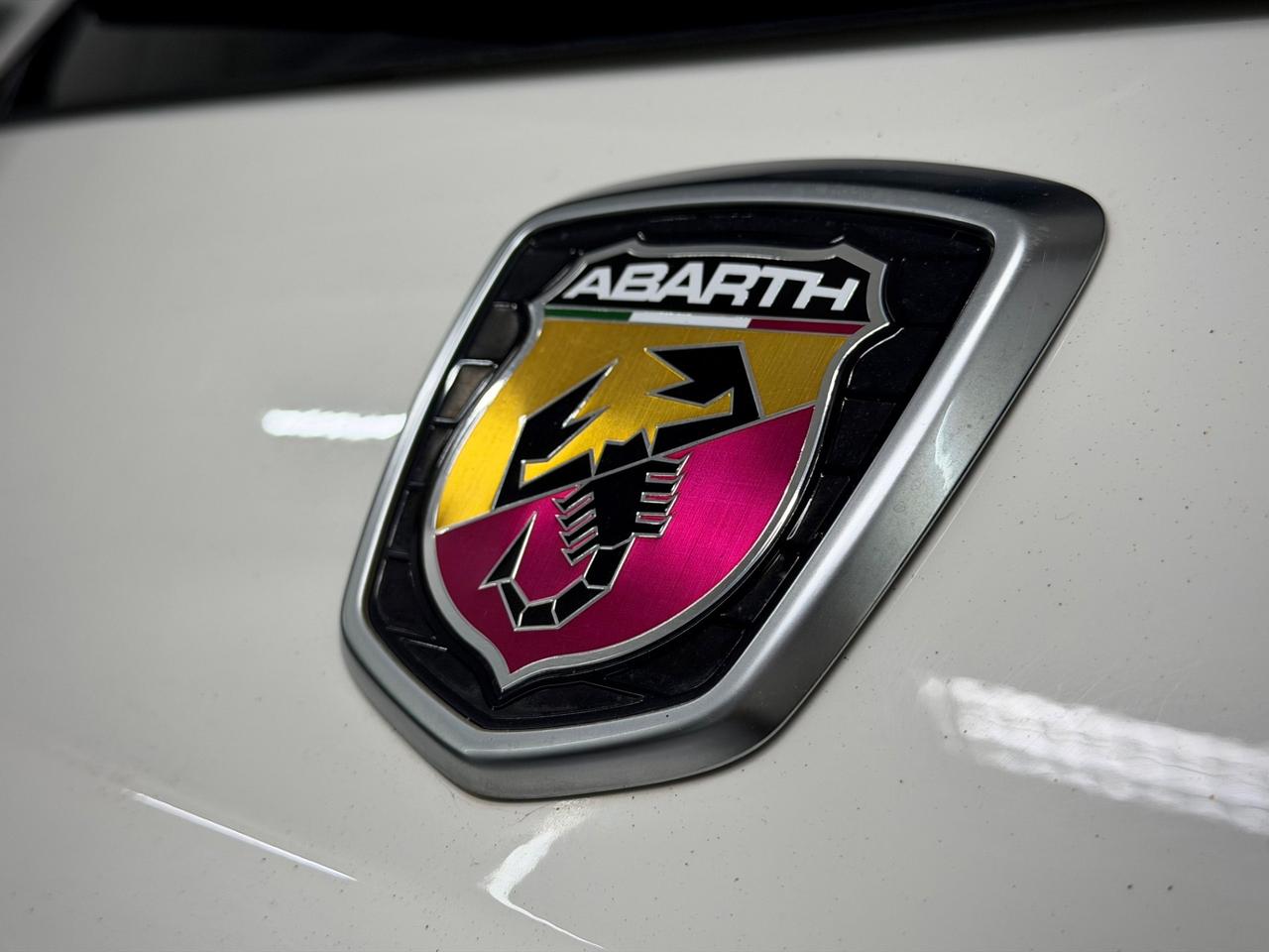 Abarth 595 1.4 Turbo T-Jet 145 CV