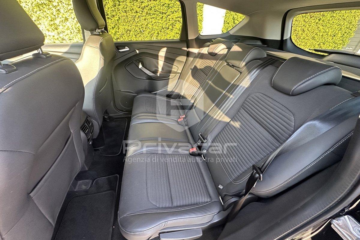 FORD Kuga 1.5 TDCI 120 CV S&S 2WD Powershift Titanium