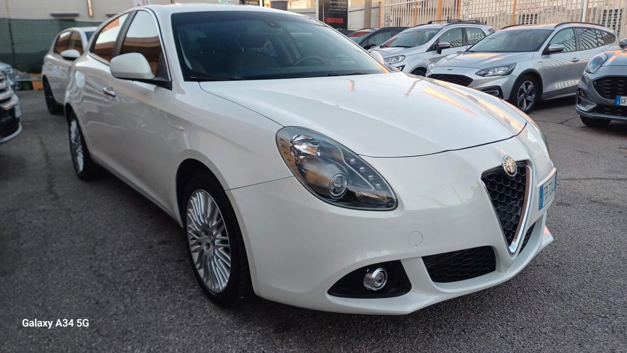 Alfa Romeo Giulietta 1.6 JTDm-2 120 CV Exclusive