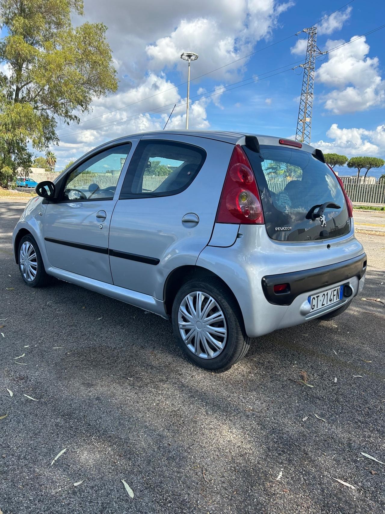 Peugeot 107 1.0 68CV 5p. Active