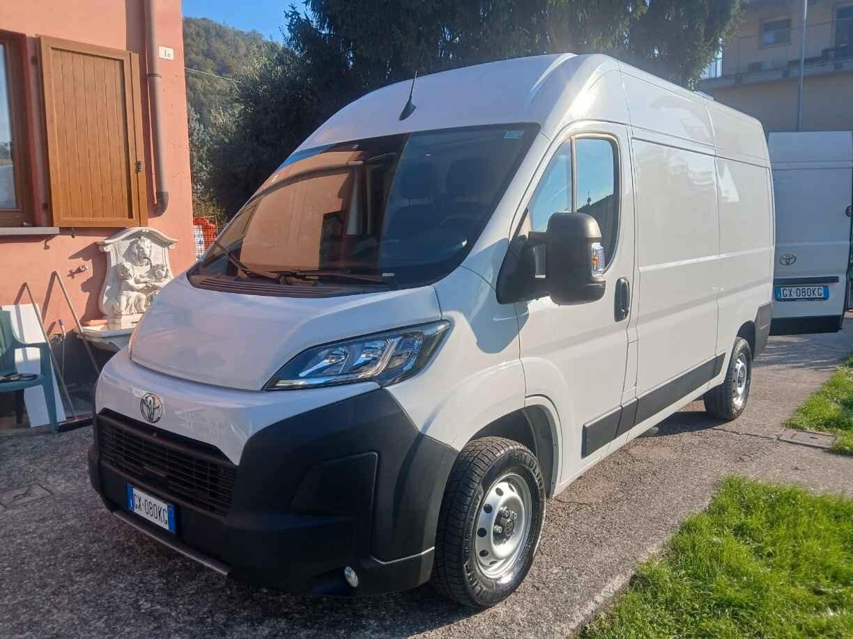 TOYOTA Proace Max 33 2.2 BlueHDi 120 CV L2 H2 ANNO 2024