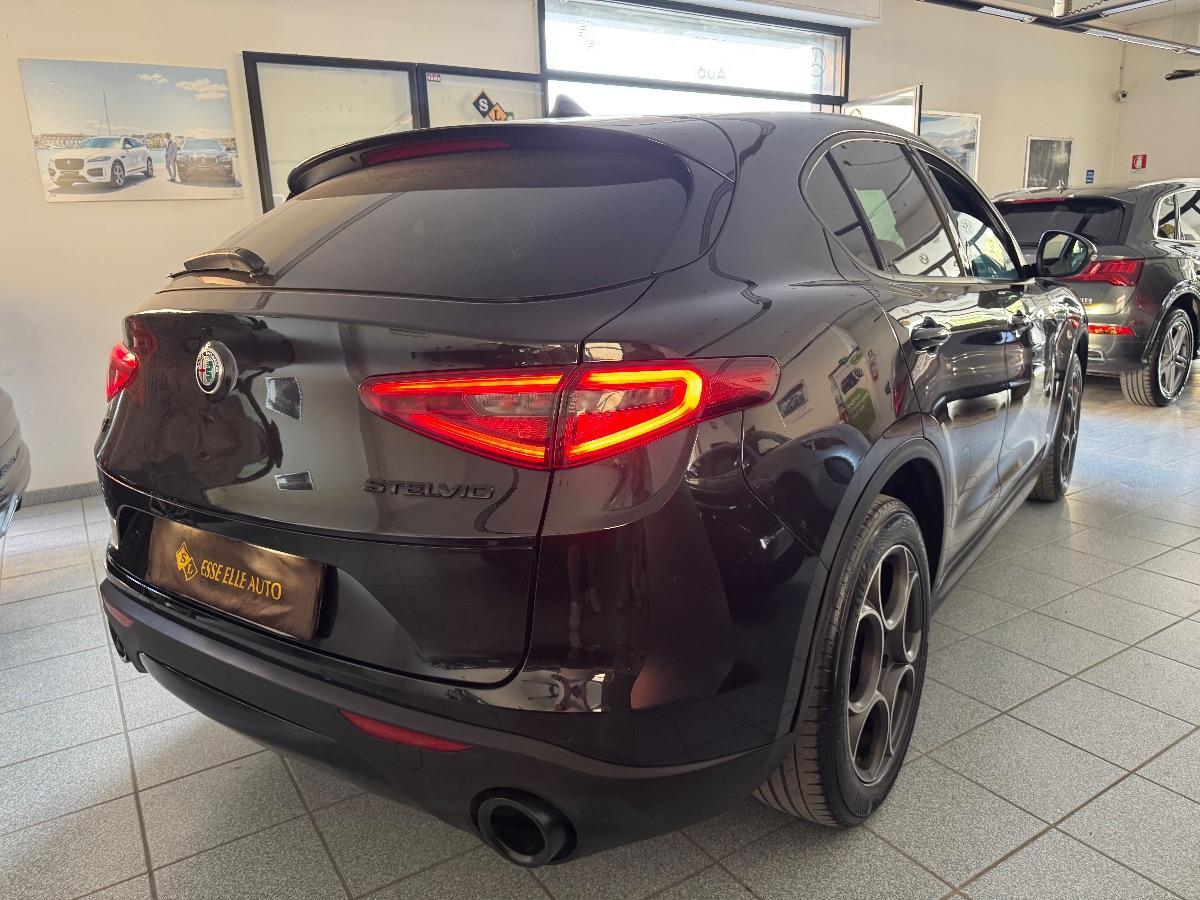 ALFA ROMEO STELVIO 2.2 T.diesel 210 CV AT8 Q4 Exec. UNICO PROP/ SEDILI ELETTRICI
