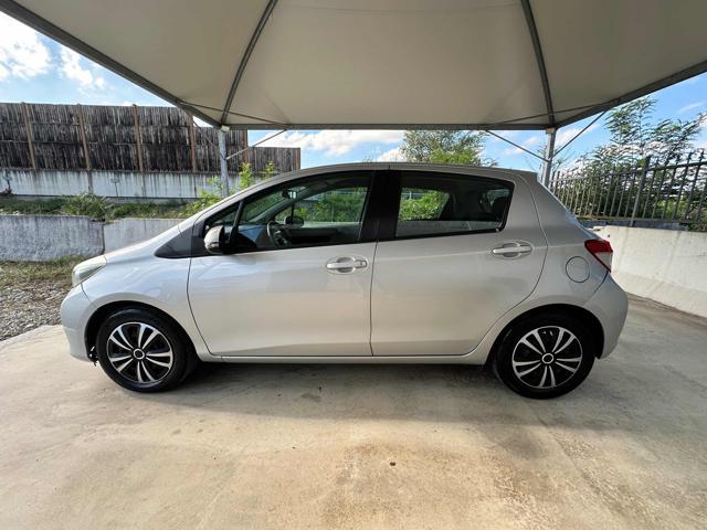 TOYOTA Yaris 1.0 5 porte Active OK NEOP. NAVI EURO 5 TELECAMERA