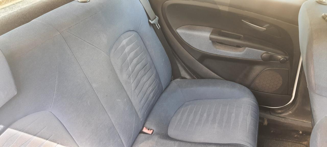 Fiat Grande Punto 1.4 5 porte METANO UNICO PROPRIETARIO