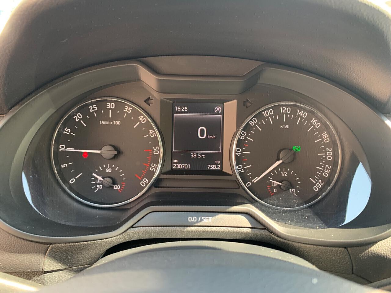 Skoda Octavia 1.6 TDI 105 CV DSG