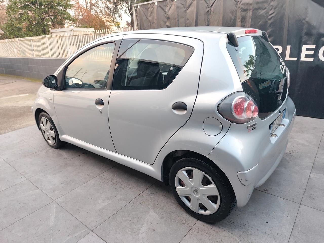 Toyota Aygo 1.0 BENZINA