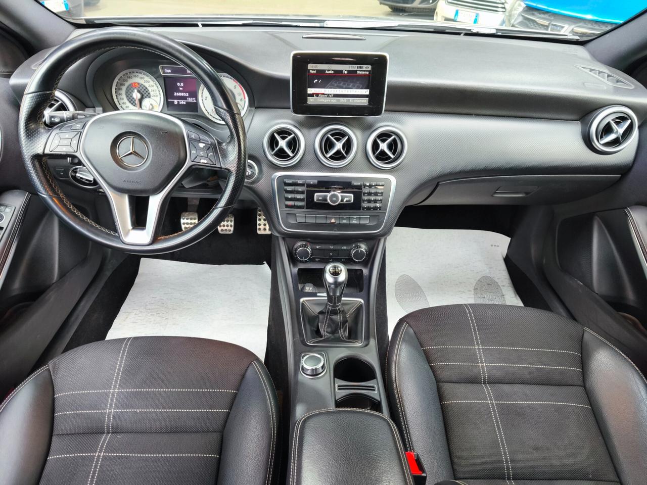 Mercedes-benz A 180 CDI BlueEFFICIENCY Sport AMG