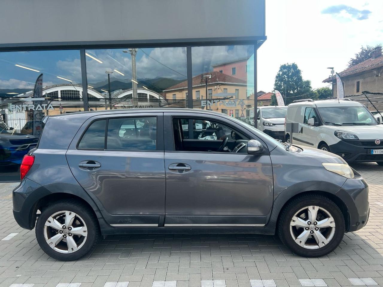 Toyota Urban Cruiser 1.4 d-4d Sol Awd