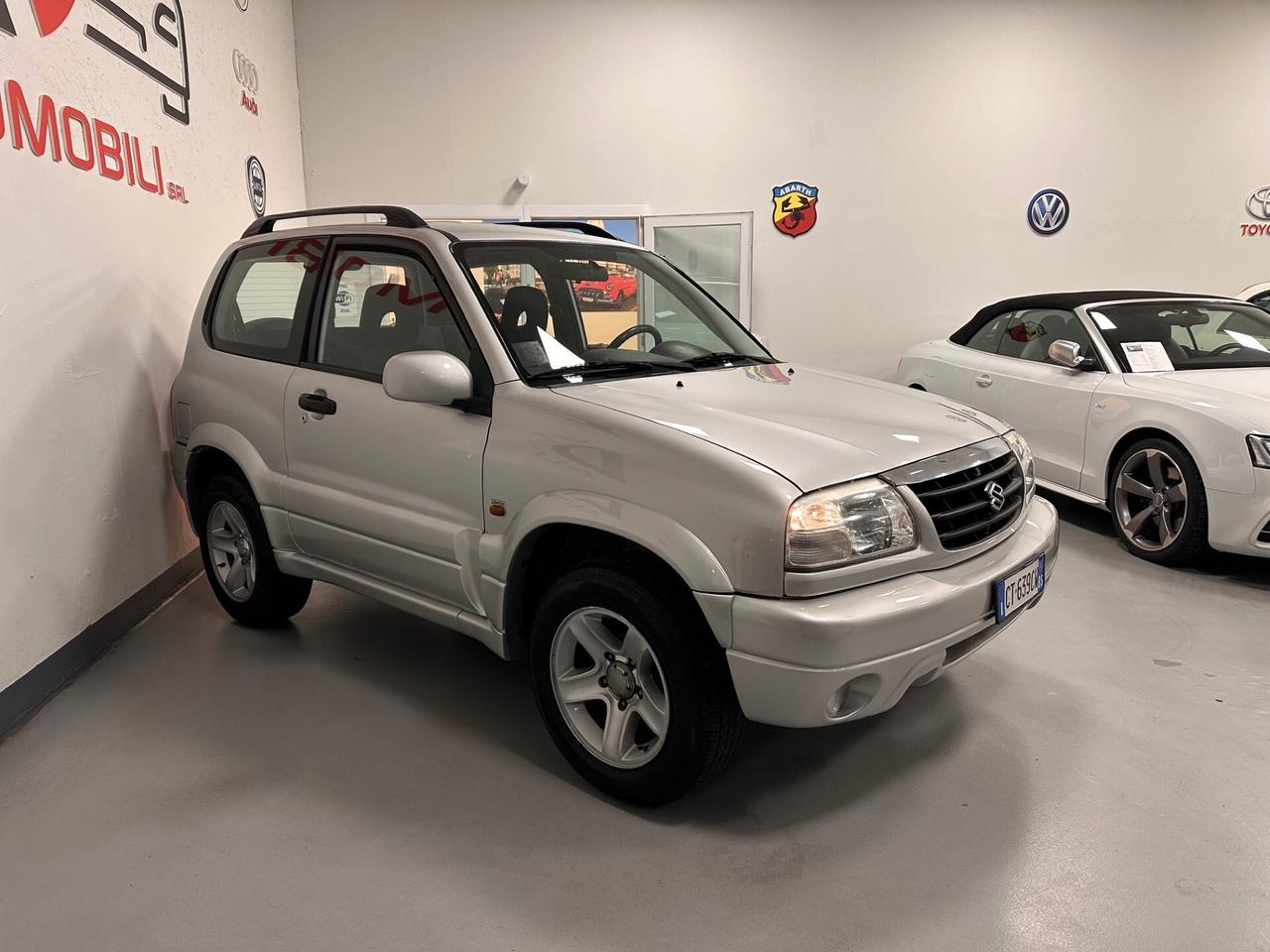 SUZUKI GRAND VITARA 1.6 BENZ. 4X4 3 PORTE
