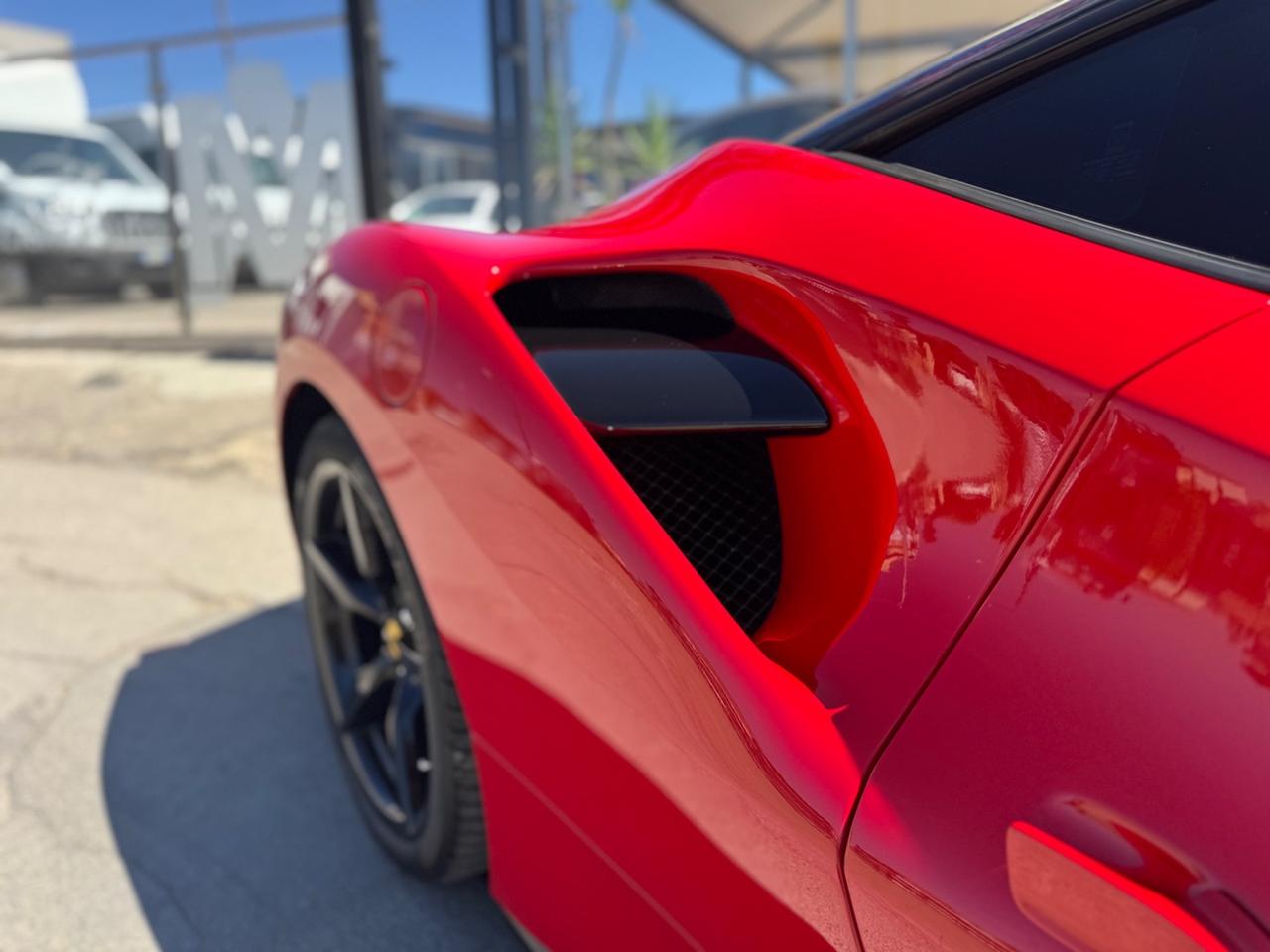 FERRARI 488 GTB 3.9 670 CV FULL SERVICE BOOK