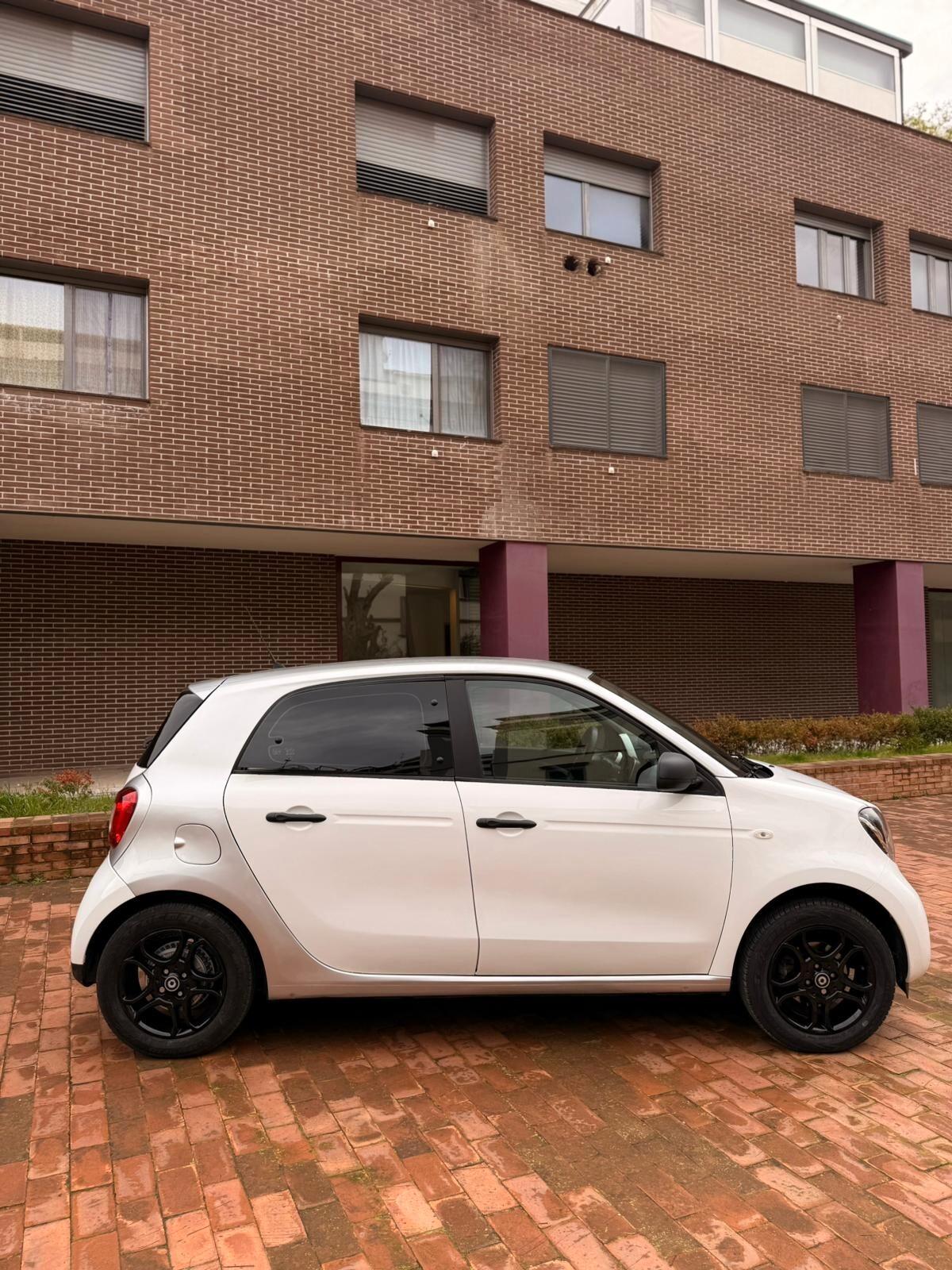 Smart ForFour 70 1.0 Passion