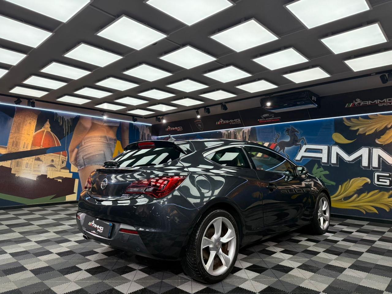 Opel Astra GTC 2.0 CDTI 165CV S&S 3 porte Cosmo S (271)