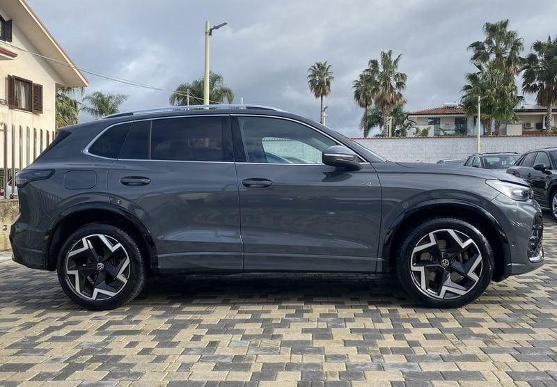 Volkswagen Tiguan R-Line 2.0 TDI 150CV DSG