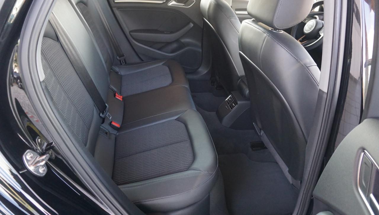 Audi A3 Sportback 1.6 tdi Business 110cv s-tronic