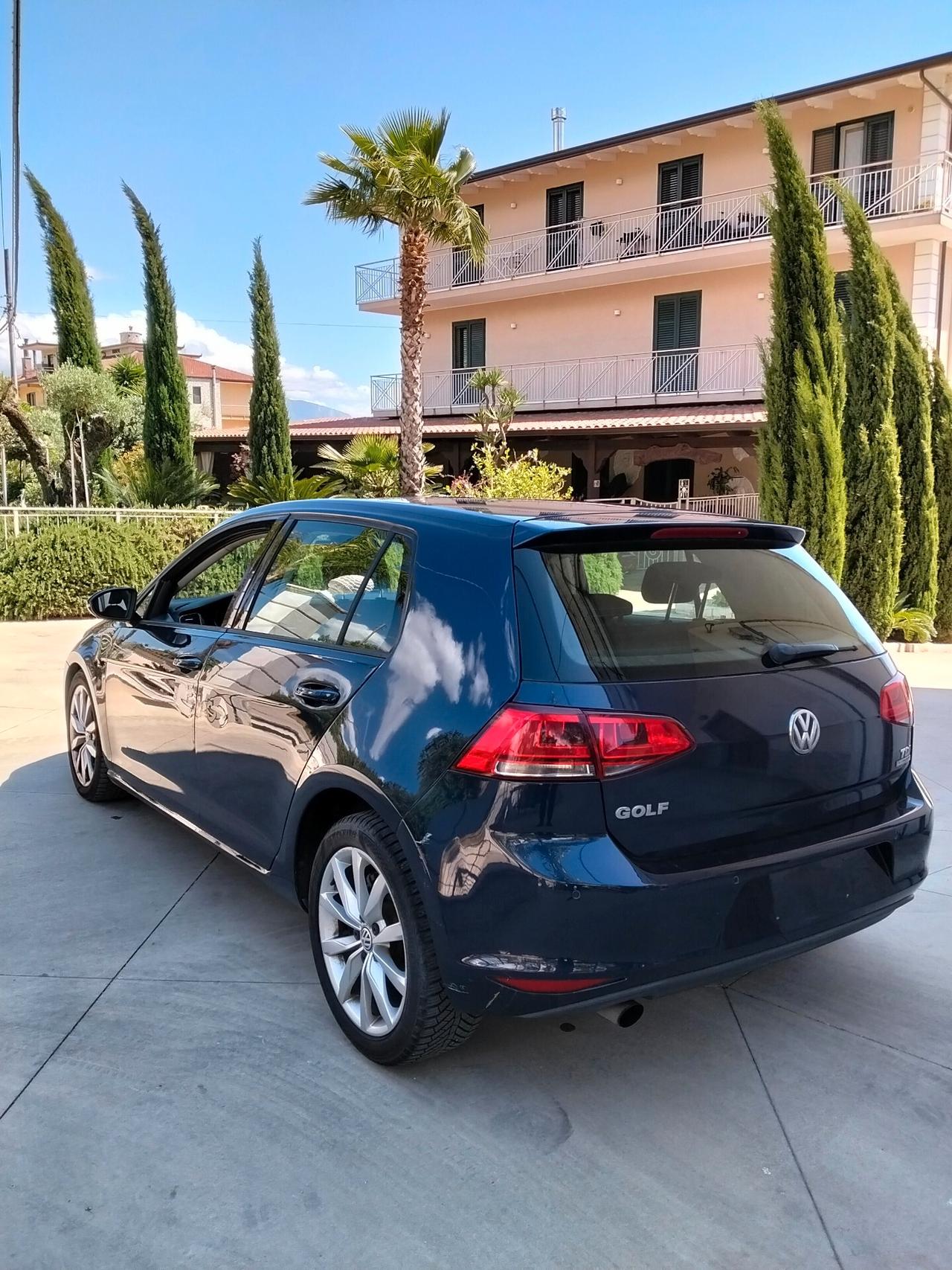 Volkswagen Golf 1.6 TDI 5p. Highline BlueMotion Technology