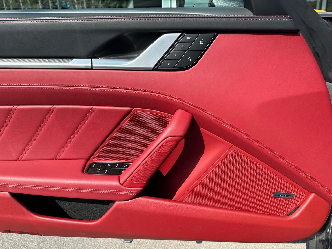 Porsche 911 Turbo S Cabriolet /STUENDA!!!/FULL FULL
