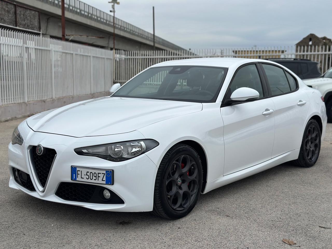 Alfa Romeo Giulia 2017 2.2 150 CV Launch Edition