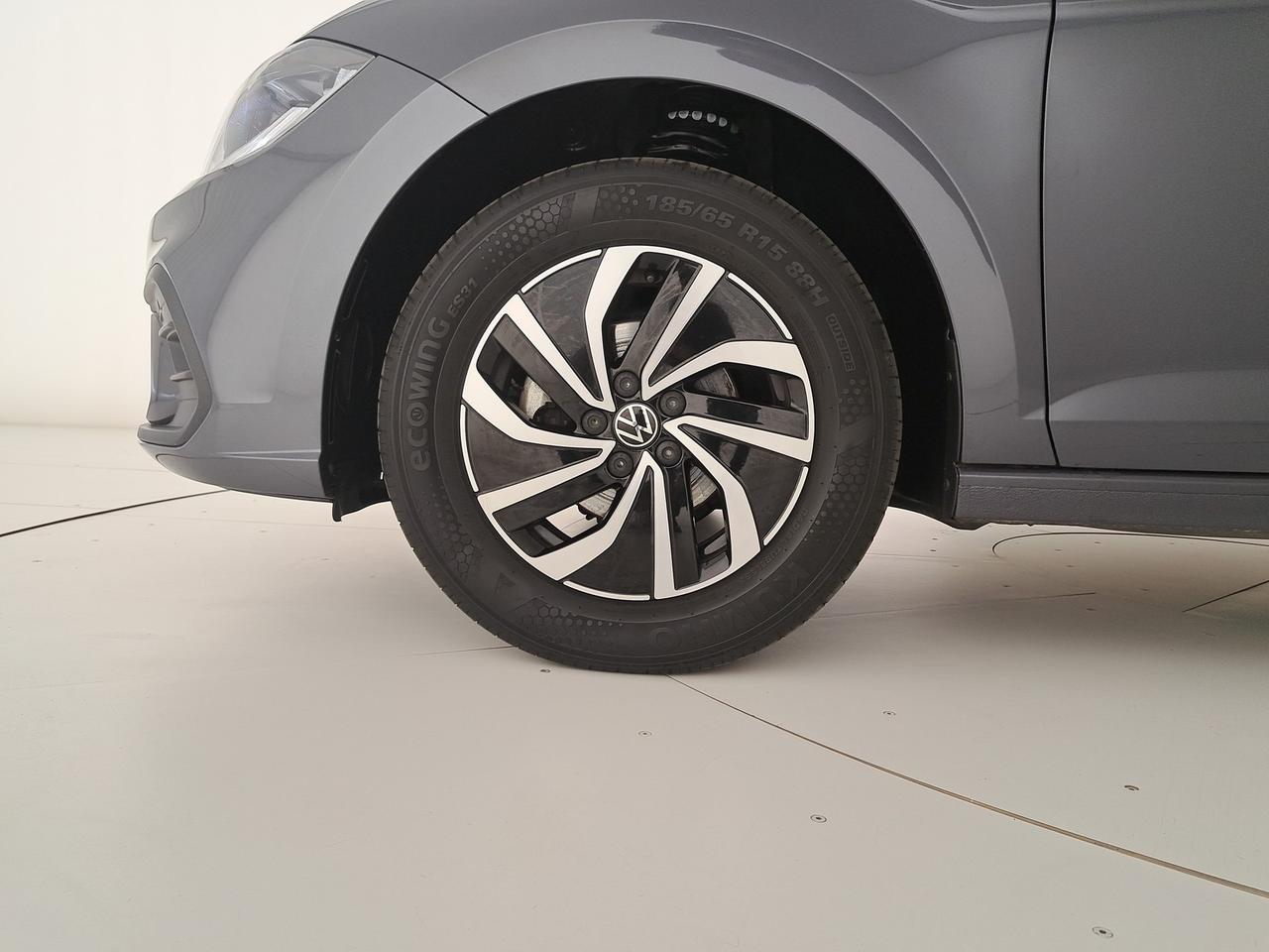 Volkswagen Polo 1.0 tsi life 95cv dsg