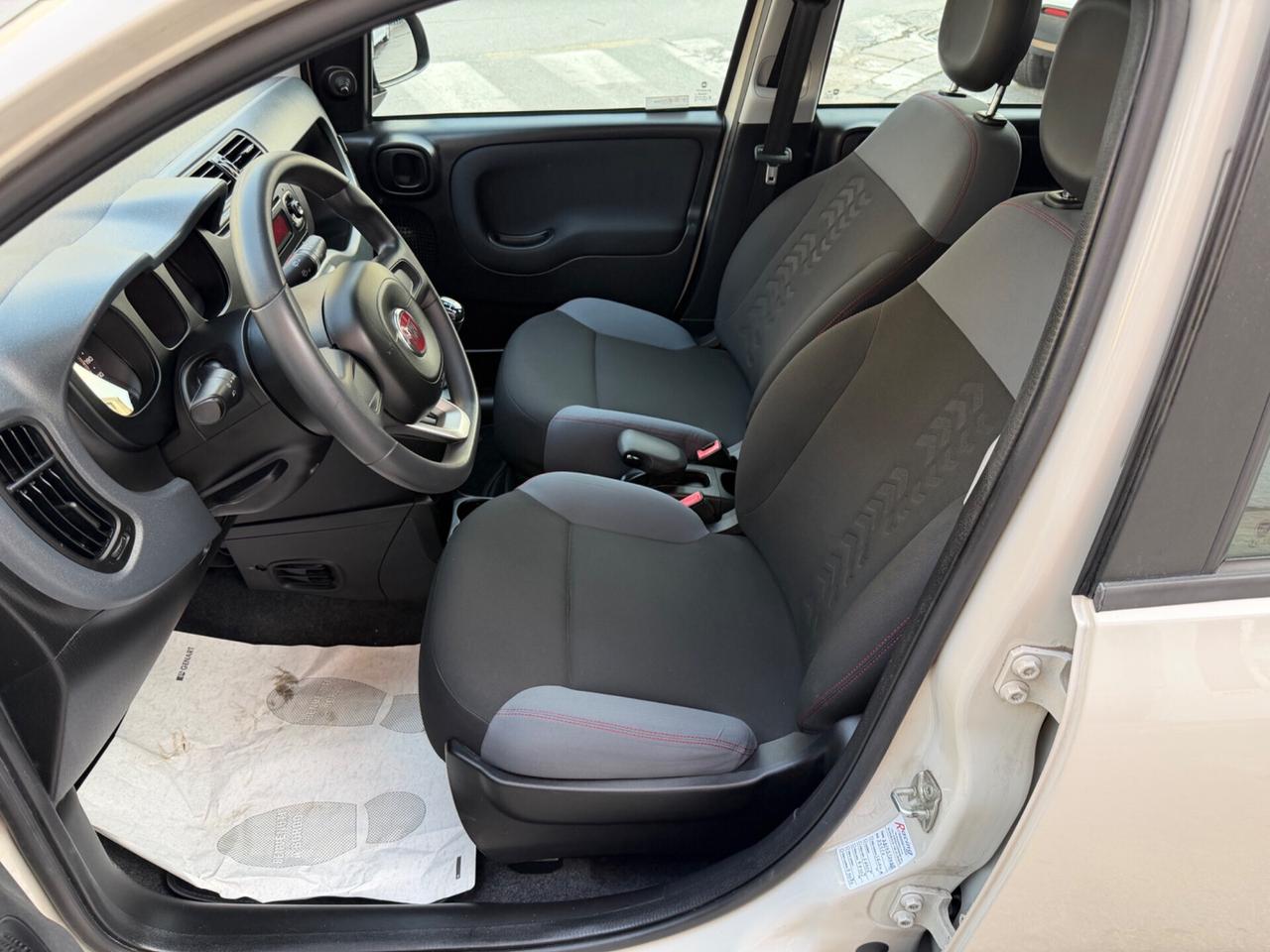 FIAT PANDA 1.2 NEOPATENTATI KM 64 MILA !!!
