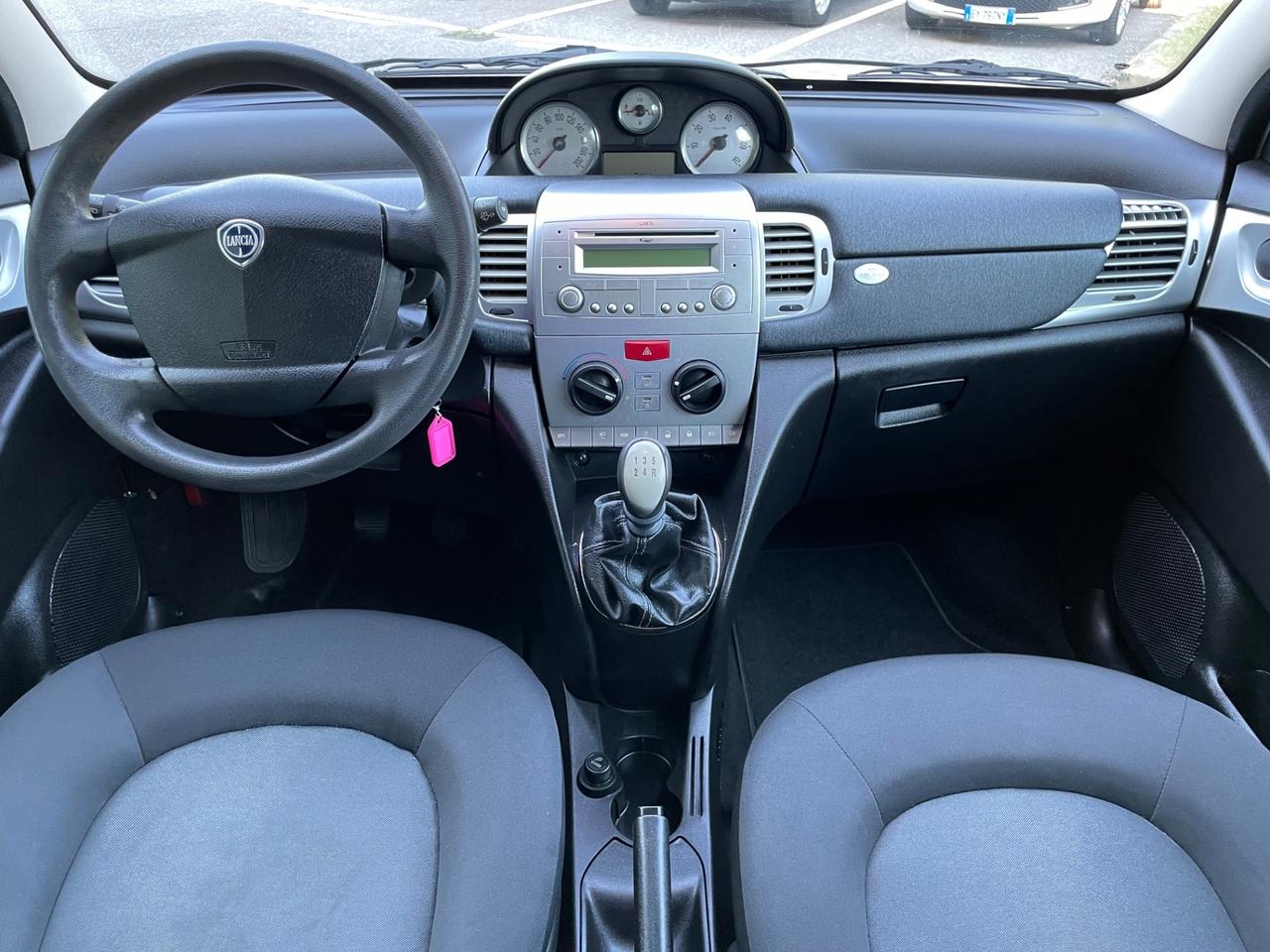 Lancia Ypsilon 1.2 69 CV Elle