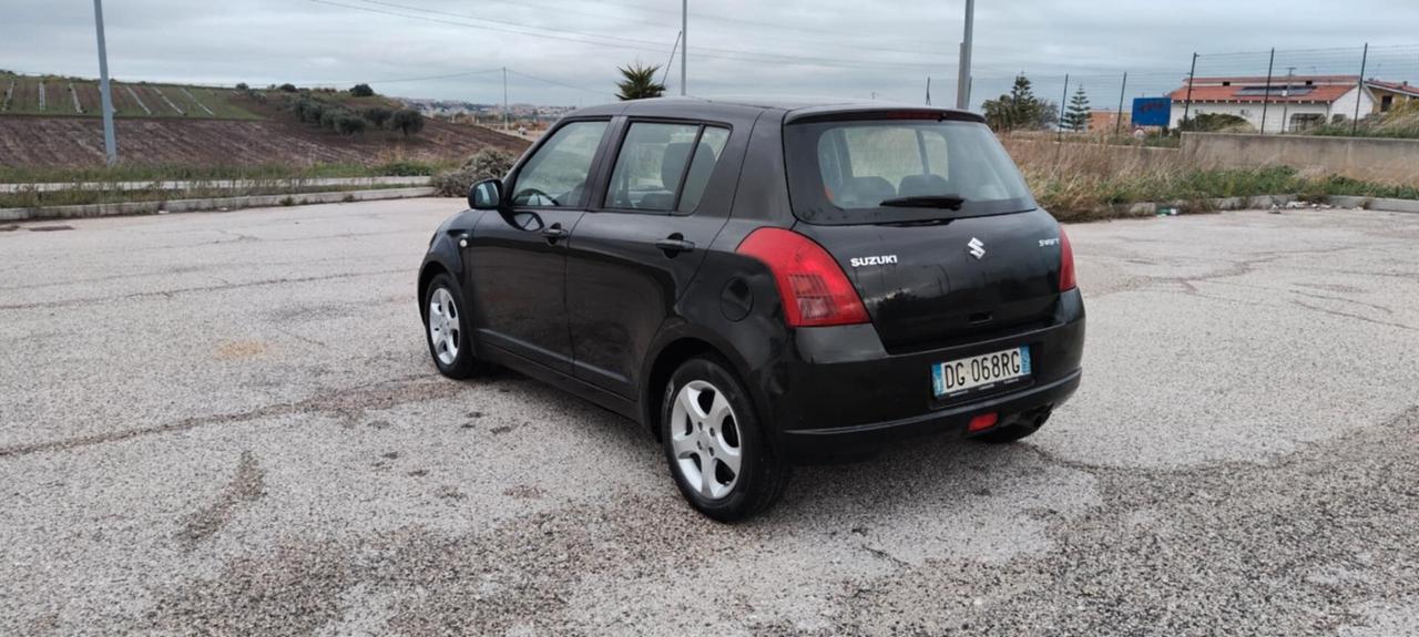 Suzuki Swift 1.3 DDiS DPF 5p. GL