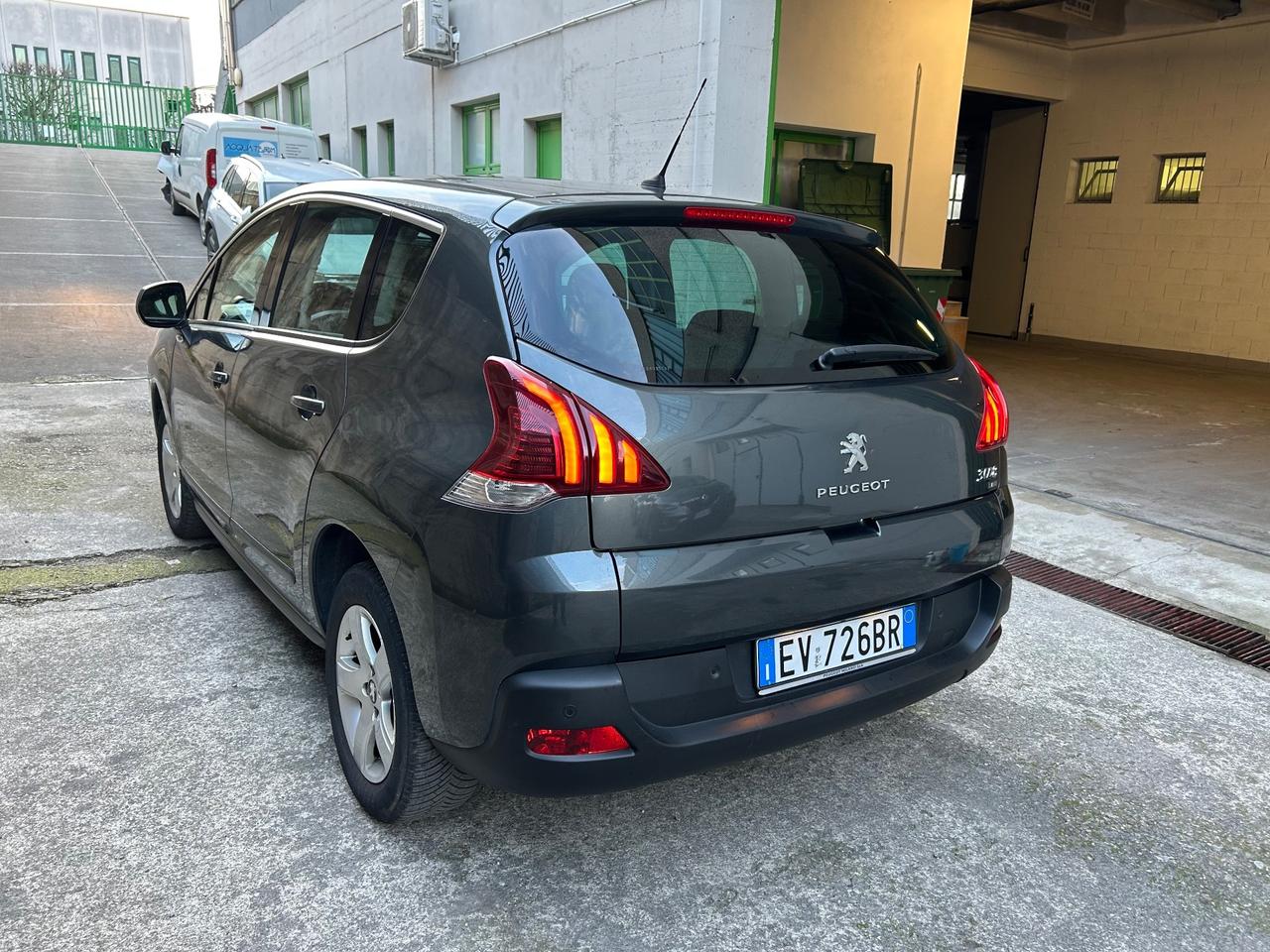 Peugeot 3008 1.6 e-HDi 115CV ETG6 Stop&Start Business