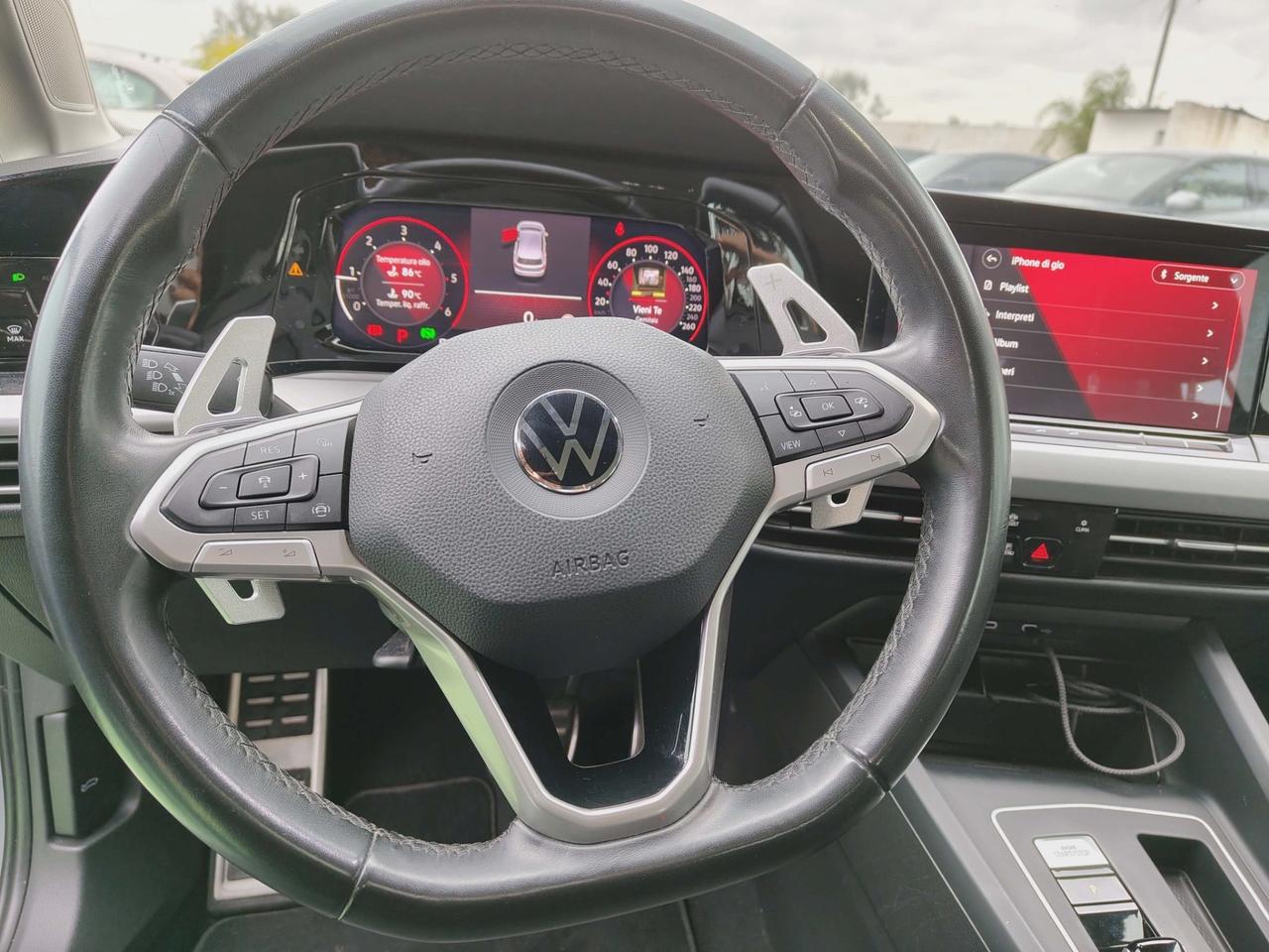 Volkswagen Golf 2.0 TDI DSG SCR Life - 2022