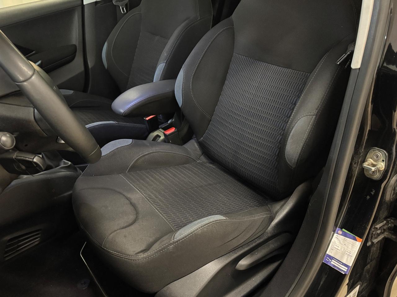 Peugeot 208 1.6 e-HDi 115 CV 5 porte Allure UniPro Tetto Navi Telf Permute