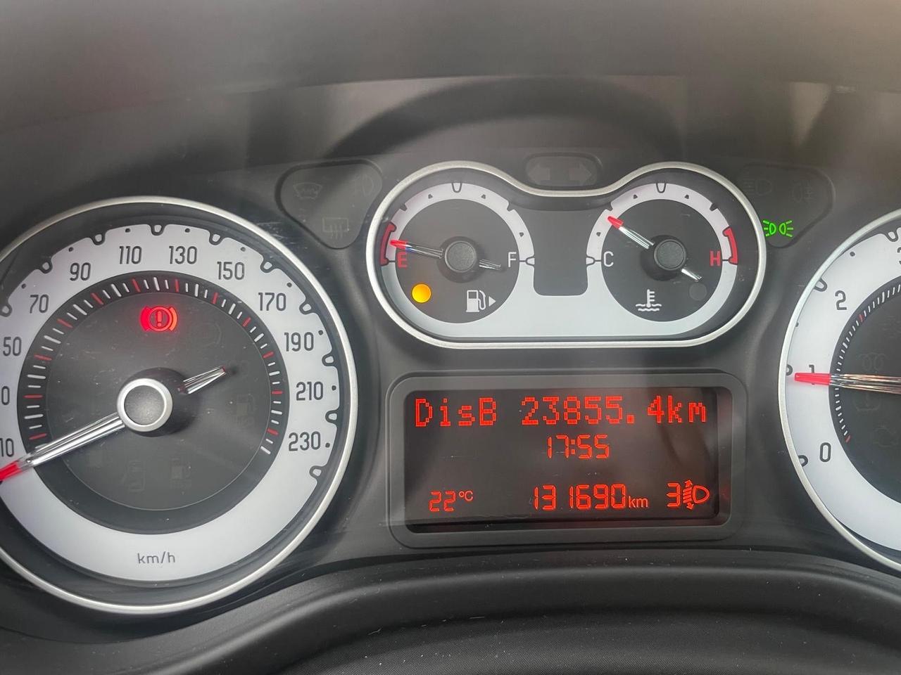 Fiat 500L 1.6 Multijet 105 CV Beats TREKKING