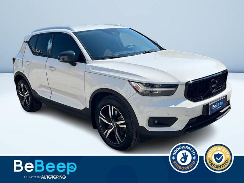 Volvo XC40 2.0 T4 MOMENTUM AWD GEARTRONIC