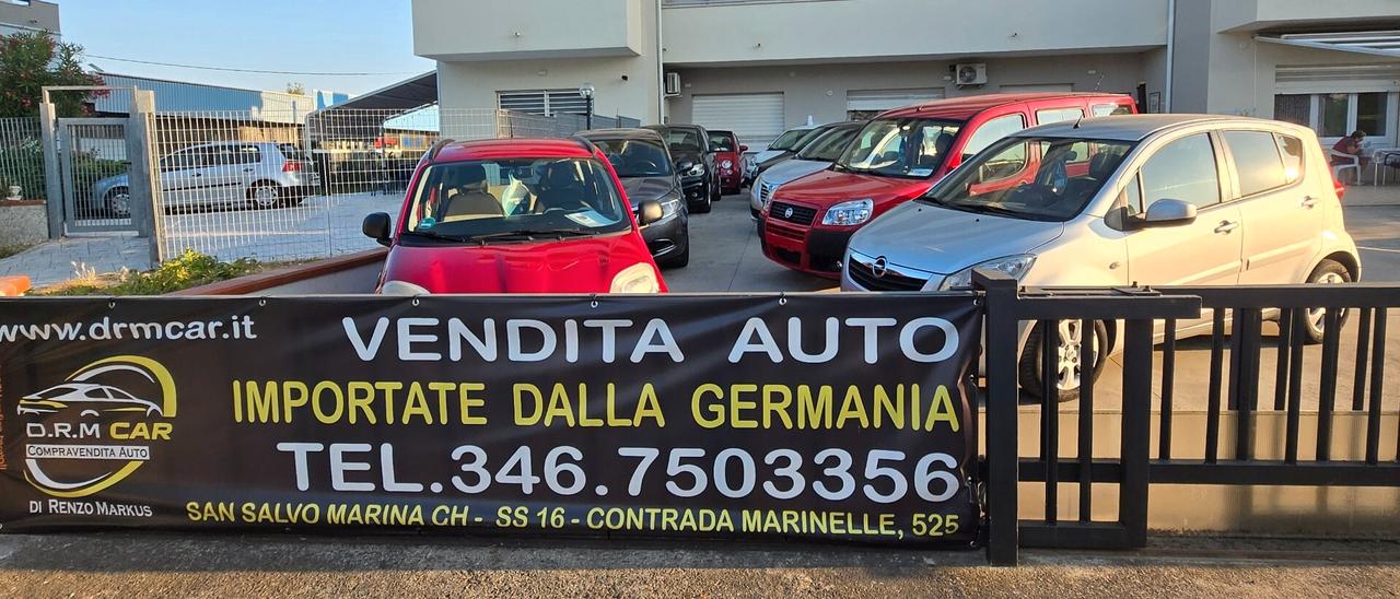 Lancia Ypsilon 1.3 MJT 16V 95 CV 5 porte S&S Silver