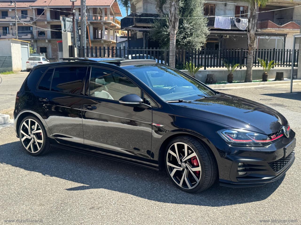 VOLKSWAGEN Golf GTI Perf. 2.0 245CV TSI DSG 5p. BMT