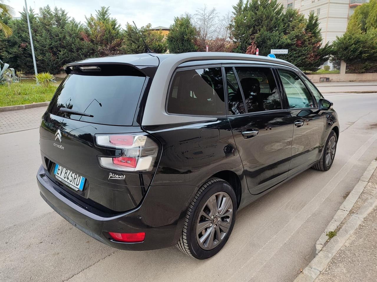 Citroen Grand C4 Picasso 1.6 e-HDI 115cv 7POSTI