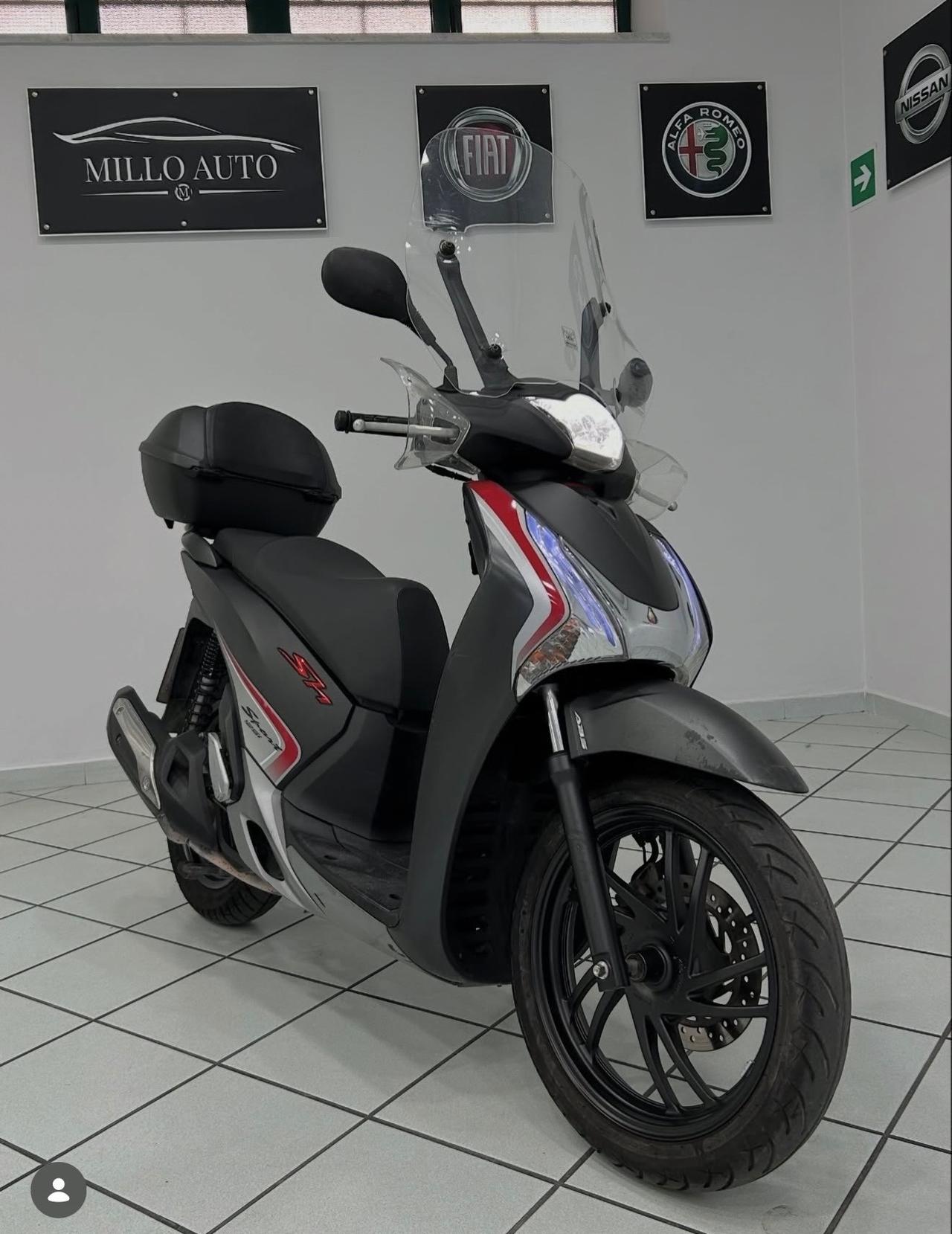 Honda SH 125 Sport