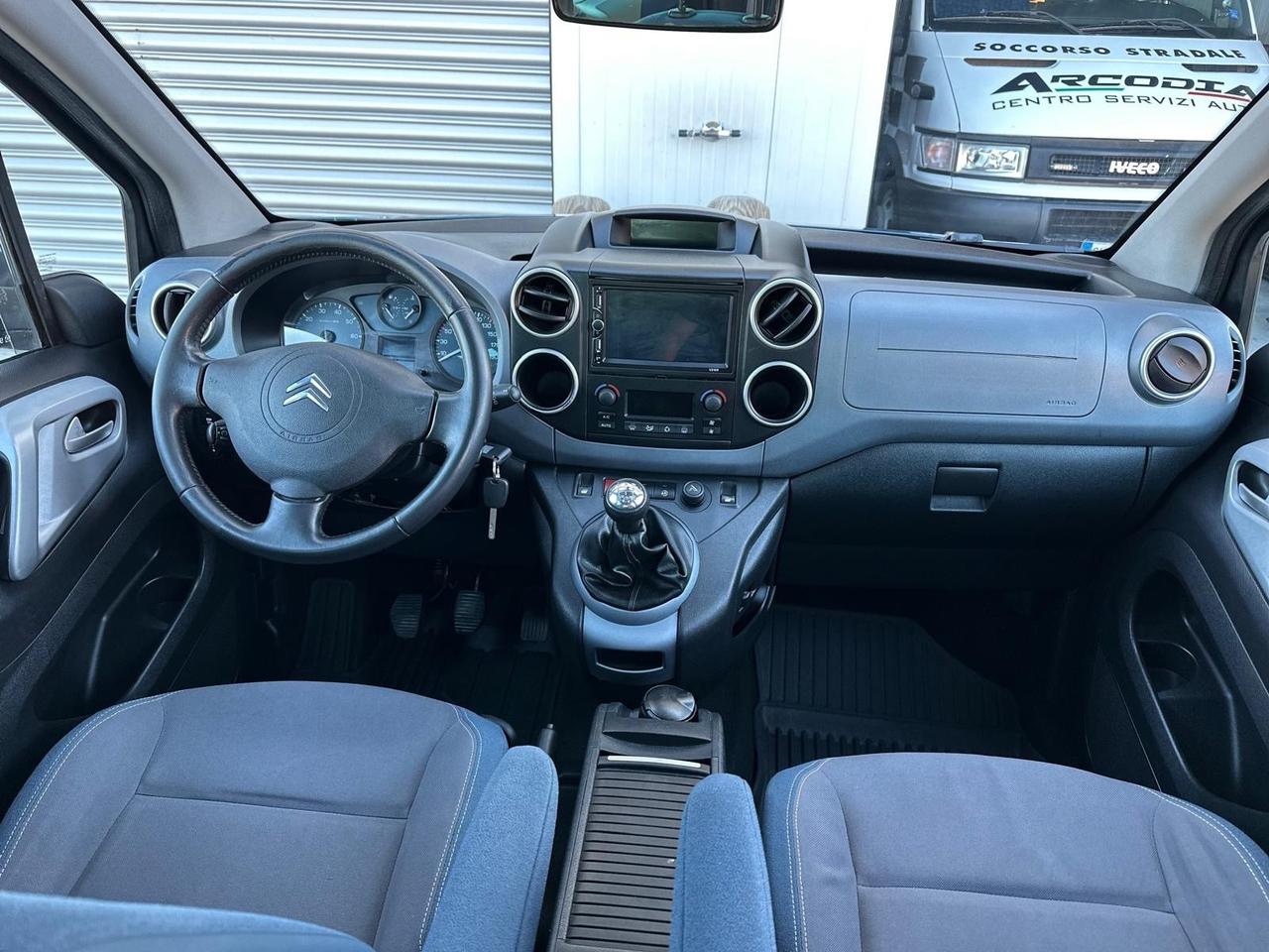 Citroen Berlingo Gancio traino