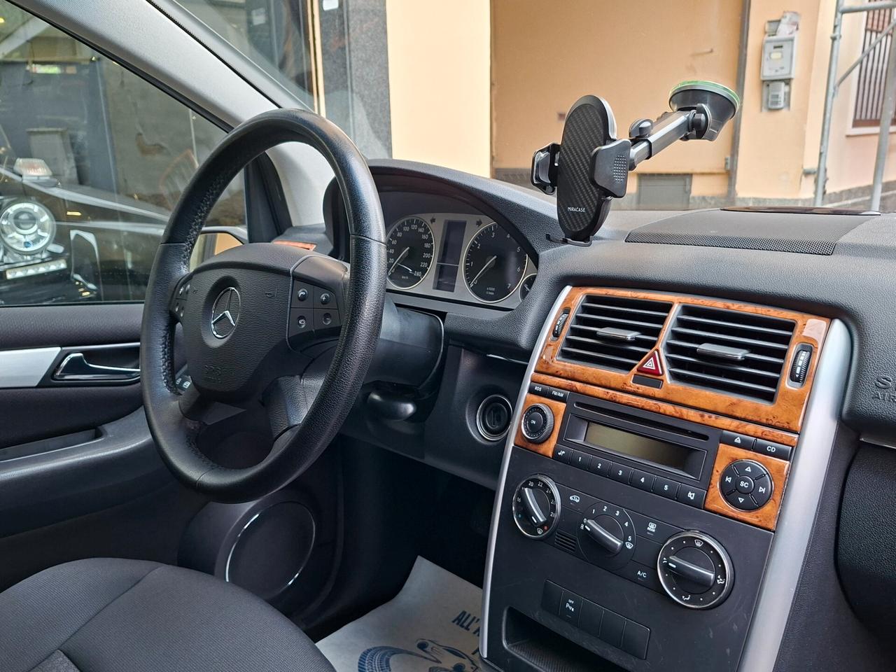 Mercedes-benz B 170 Chrome, adatta anche a neopatentati.