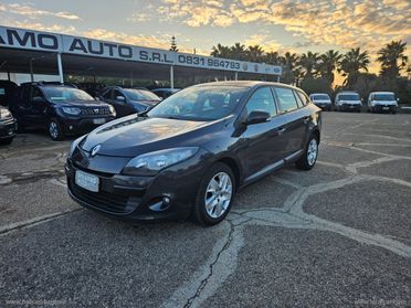 RENAULT Mégane 1.5 dCi 110 CV ST Attractive