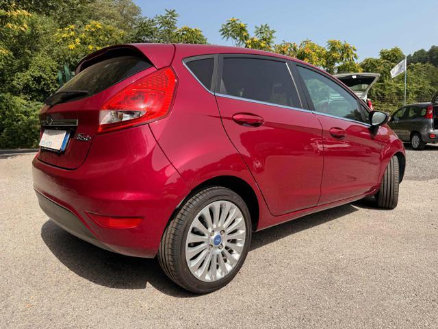 FORD Fiesta 1.6 TDCi 90CV 5 porte DPF Titanium