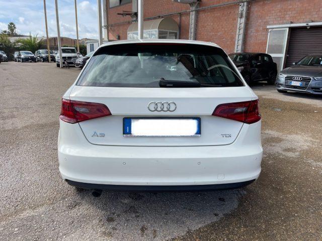 AUDI A3 1.6 TDI 105CV