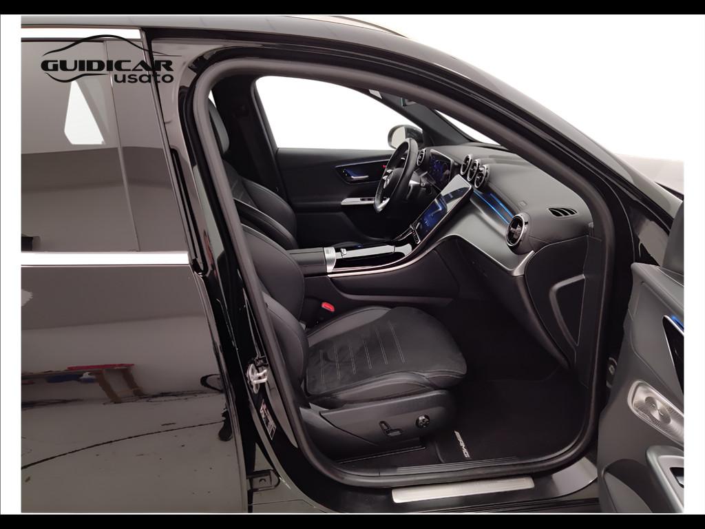 Mercedes-Benz GLC - X254 - GLC 220 d AMG Line Advanced 4matic auto