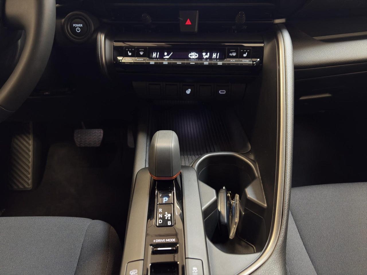 Toyota C-HR 2.0 phev Trend eco fwd e-cvt