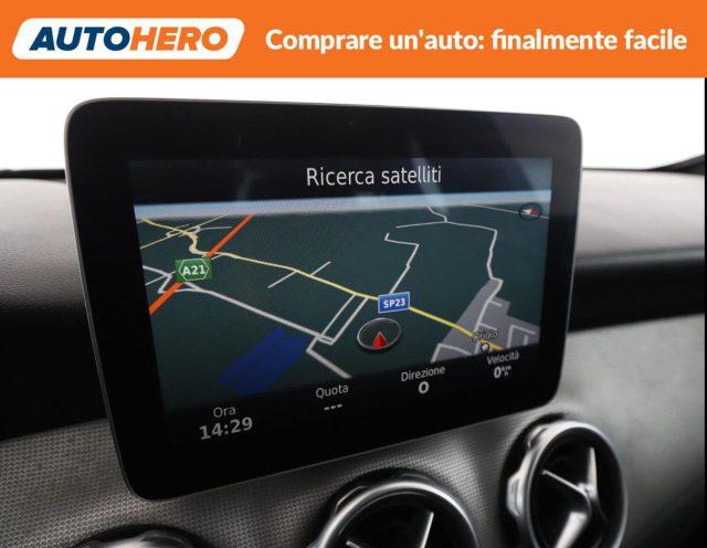 MERCEDES-BENZ GLA 200 d Automatic Sport