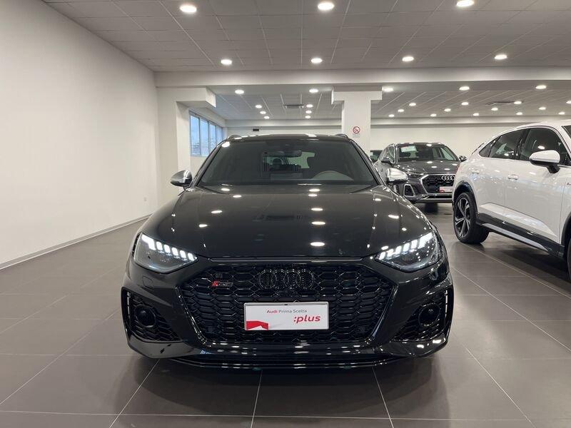 Audi A4 Audi RS 4 Avant Competition 331(450) kW(CV) tiptronic