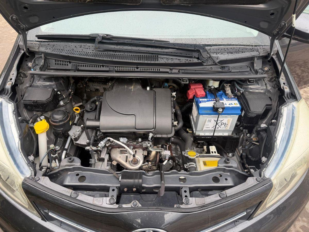 TOYOTA - Yaris - 1.0 5 porte Lounge